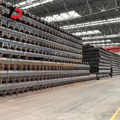 AISI 標準 400 X 100 炭素鋼のシートパイル U Z 型 冷凍形