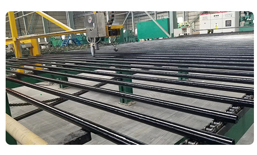 炭素鋼管 A106 Grb A53 Grb API 5L X42/X52/X65/X70/X80 A333合金鋼シームレスパイプ Sch40 Sch80シームレス流体ガス管 4